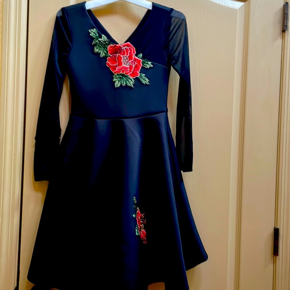 Black rose dress